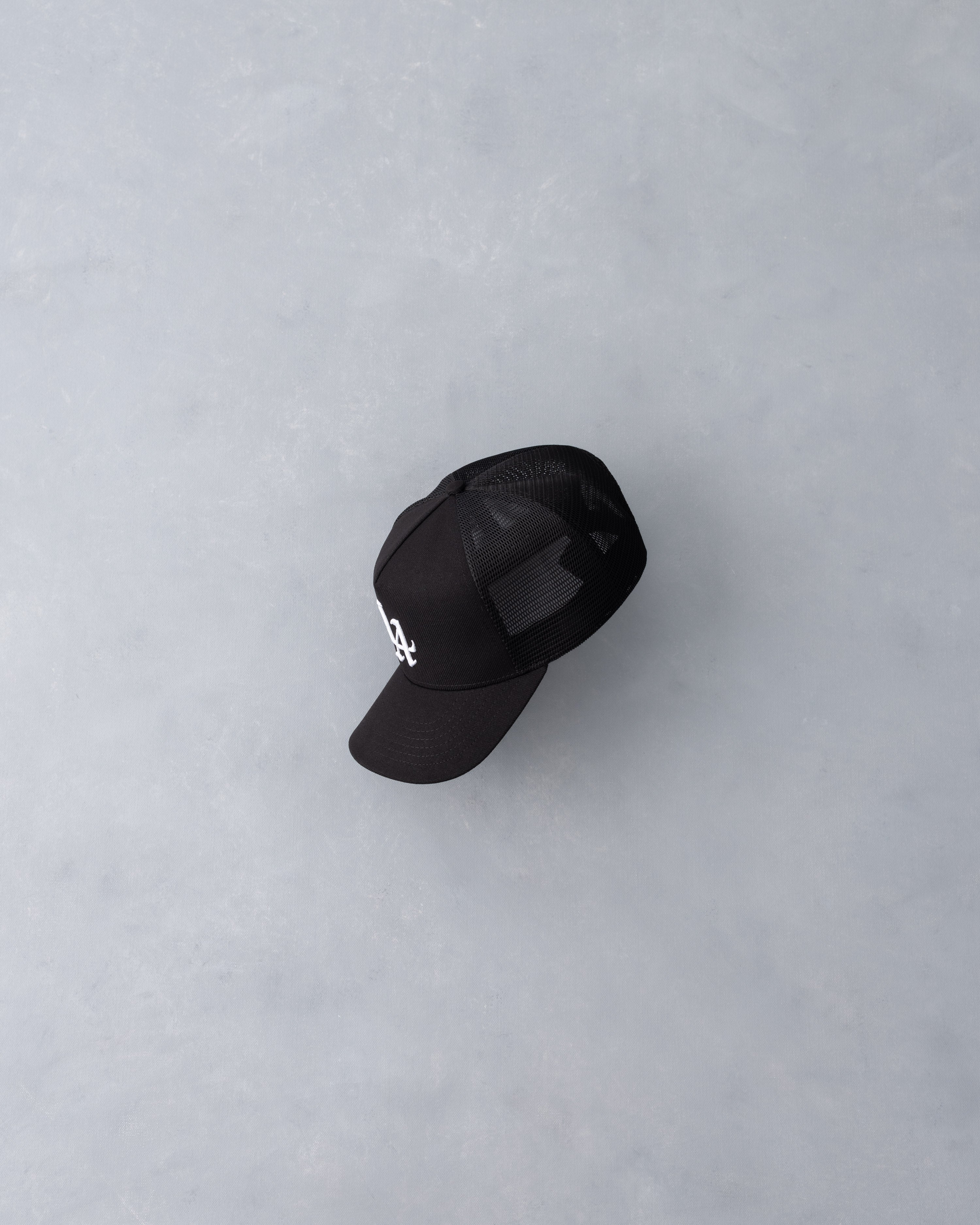 LA 001 Structured Trucker