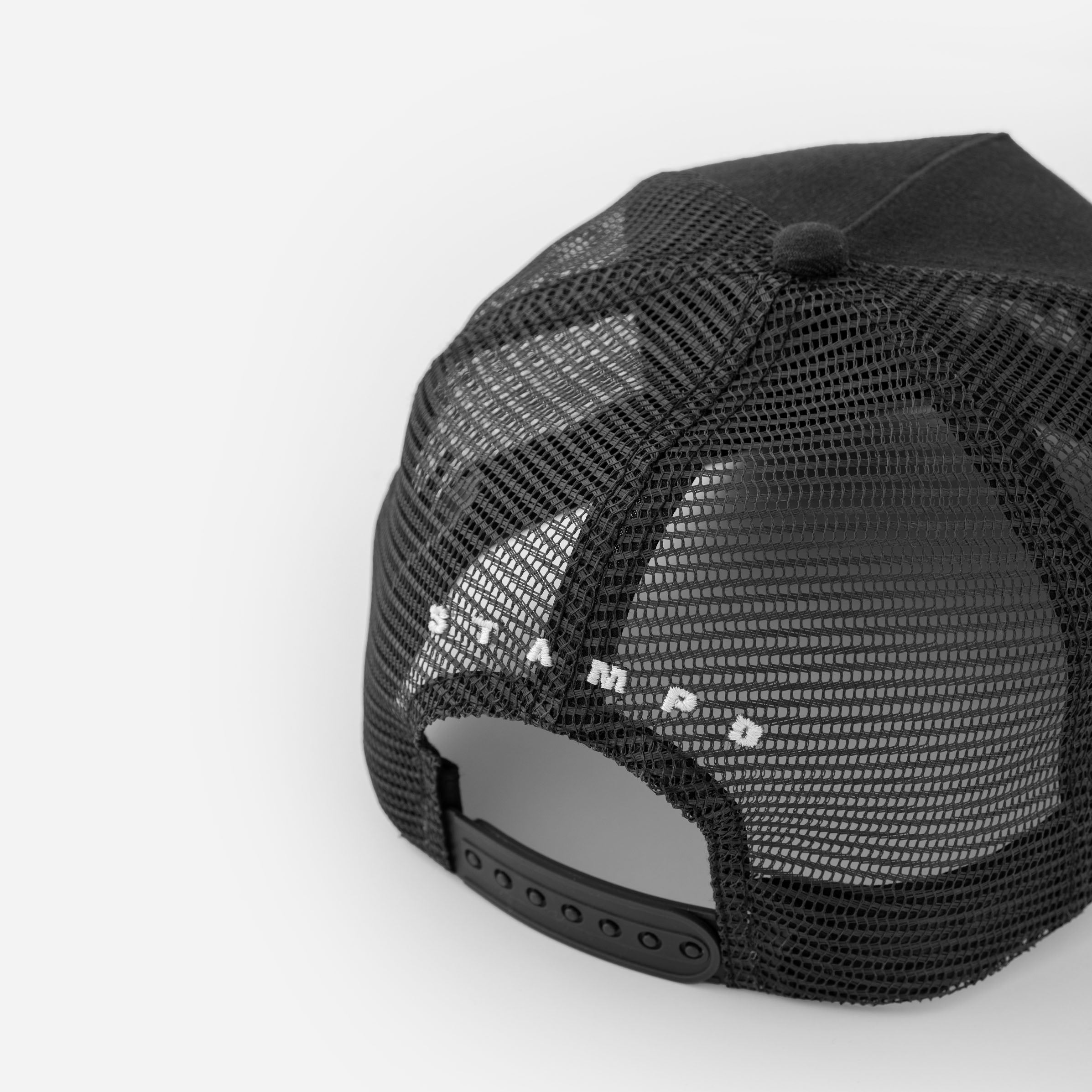 LA 003 Trucker Hat