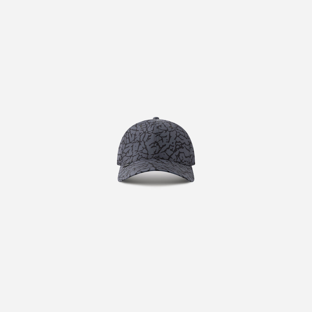 Sport Cap Tonal Cracked